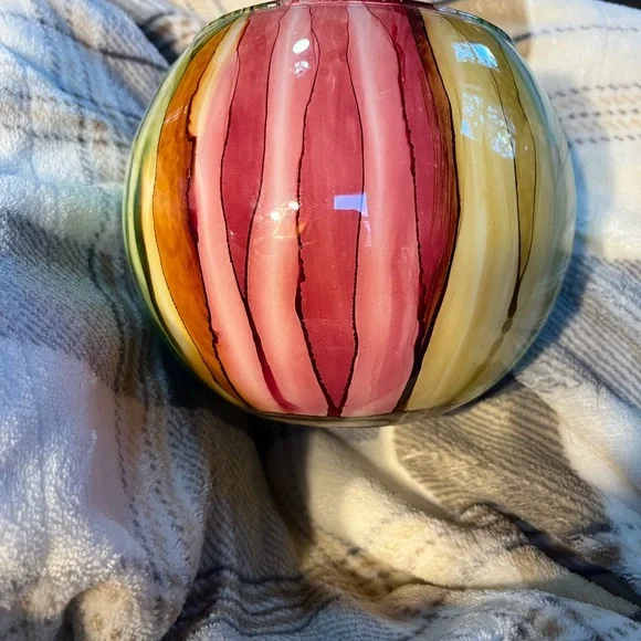 Colorful Vidi Italian made Glass Art Vase - Picture 5 of 9